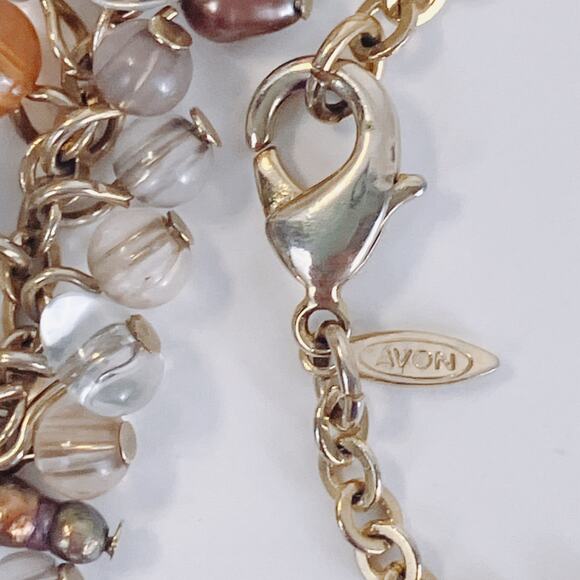 Signed Avon Gold Tone Plastic Bead Cluster Necklace Earrings Set Y2K Jewelry - Picture 10 of 11